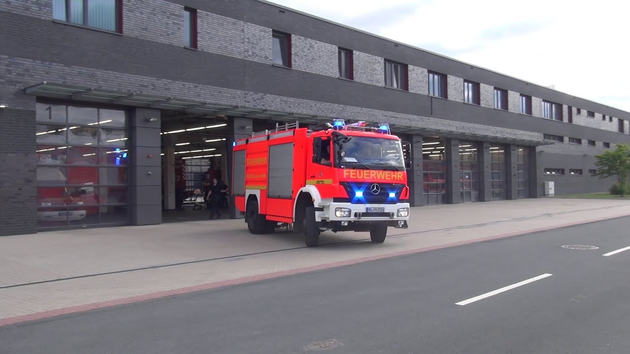Gong + Durchsage + Löschzug + 2x RTW BF Mülheim an der Ruhr