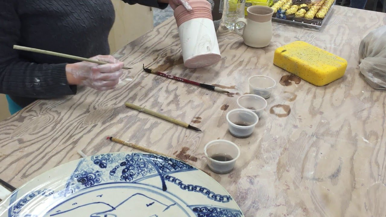 10. Jenchi Wu: Blue-White Glaze Demo