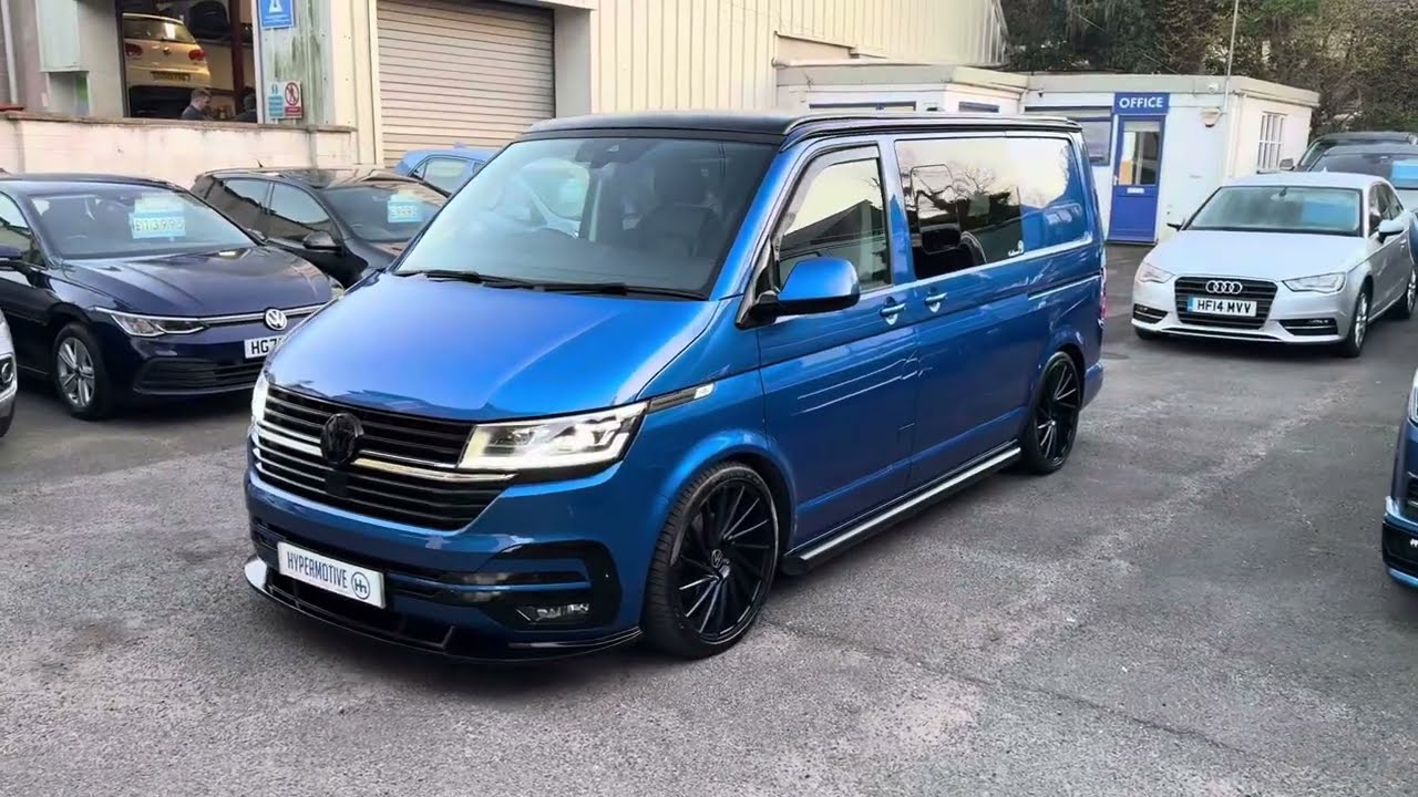 VW Transporter ‘VanHaven Custom’ Ravenna Blue walk around