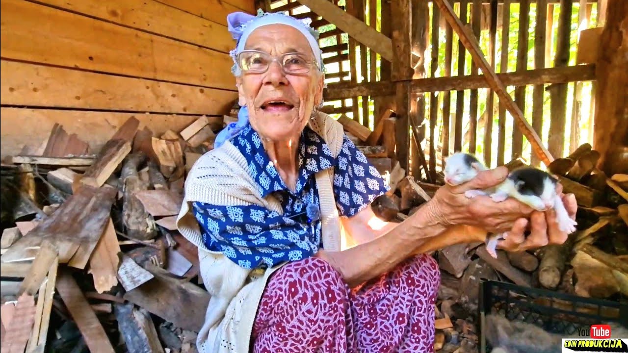 Rodila ih 14 , ukopala devetero djece a ni suzu nije pustila 