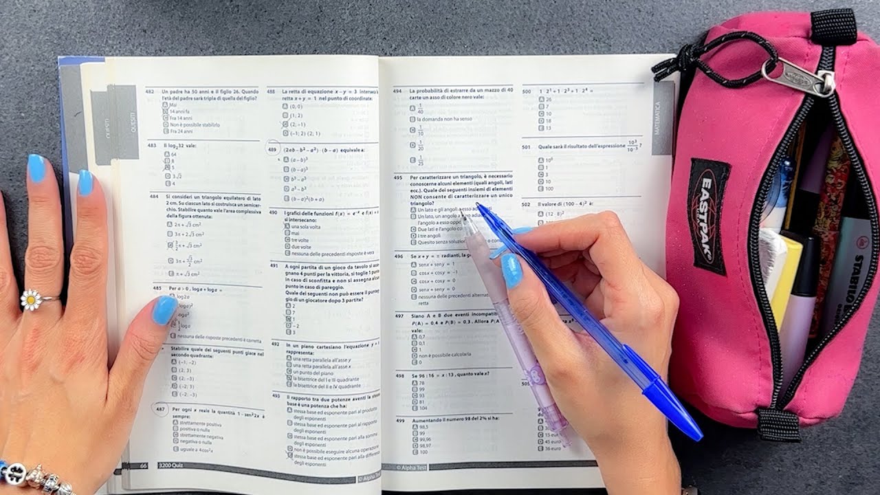 ASMR 📕 STUDIAMO INSIEME MATEMATICA &bull; Test d'ingresso UNIVERSIT&Agrave; (Whispering)