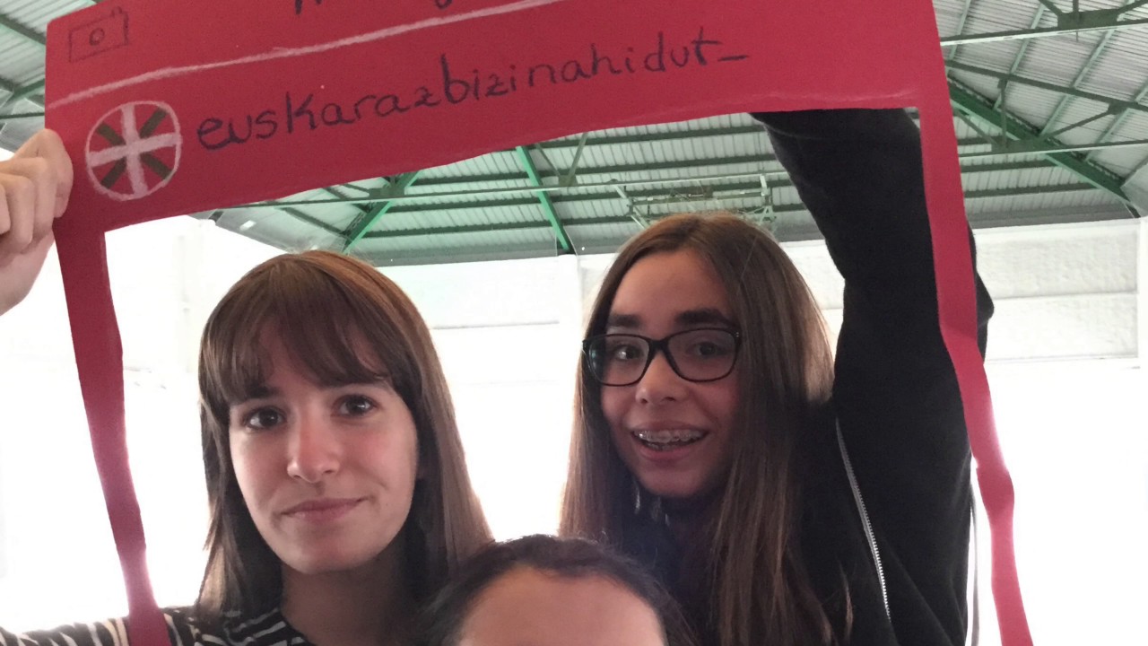 Euskararen eguna DBHn 2016