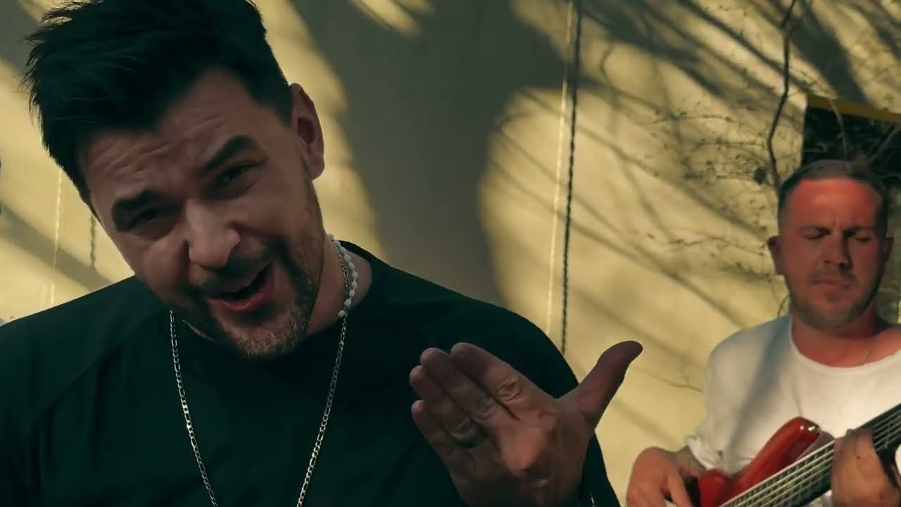 LA CHAMBA FOLK FT MARCOS BASILICO (zamba de lozano/cenizas)
