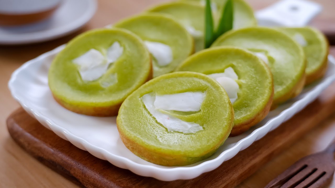 RESEP KUE LUMPUR PANDAN KELAPA MUDA | LEMBUT DAN ENAK BANGET