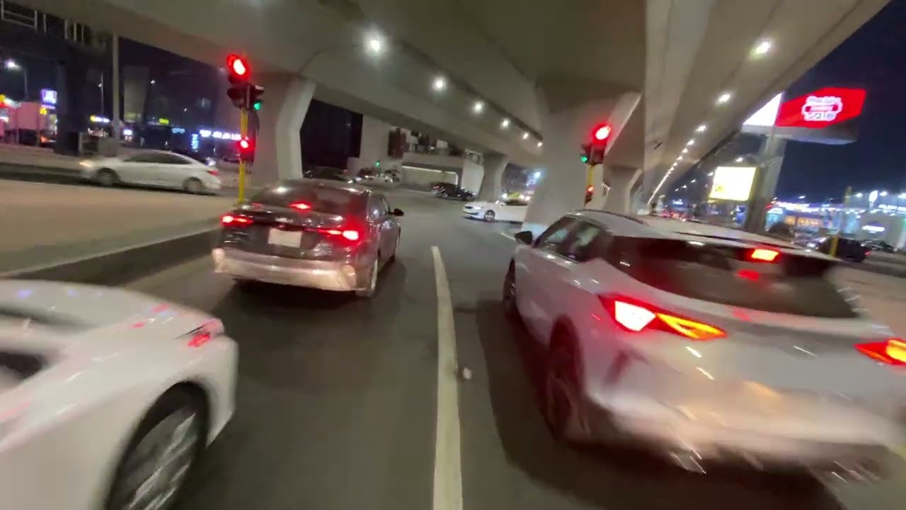 من كبري المربع للبيت 