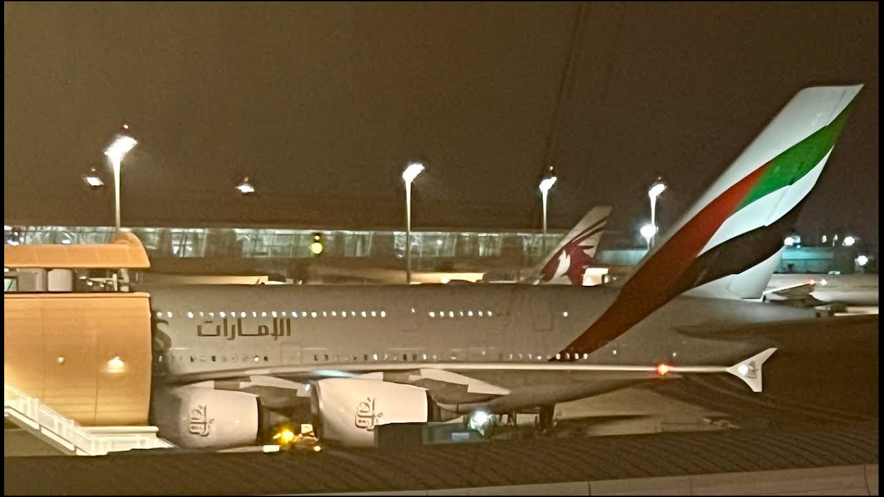 Emirates Airlines A380-800 - Jeddah to Dubai