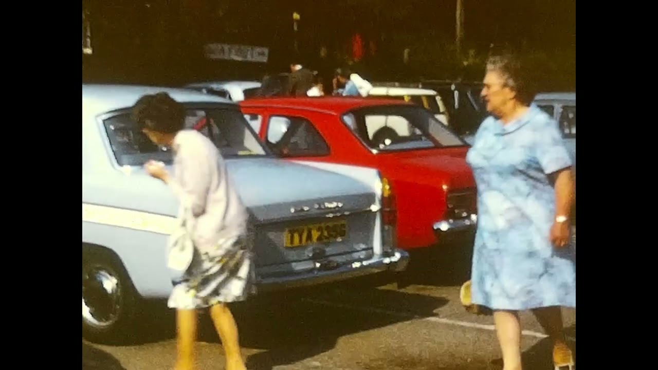 Holiday in Cornwall. 1972. Mevagissey. Gorran Haven. Vintage 60s Homemade Cine Film. Super 8