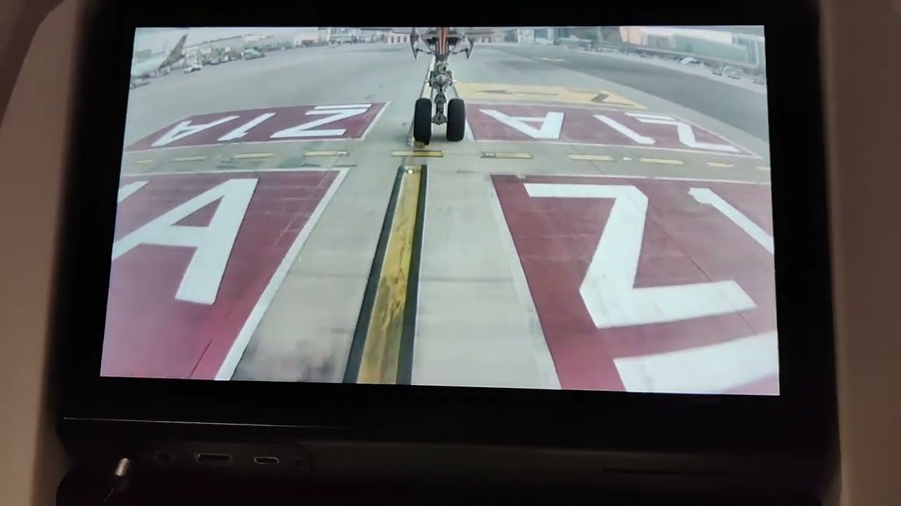 Live Landing of Indian Airline at Dubai International Airport | Stunning Aerial View