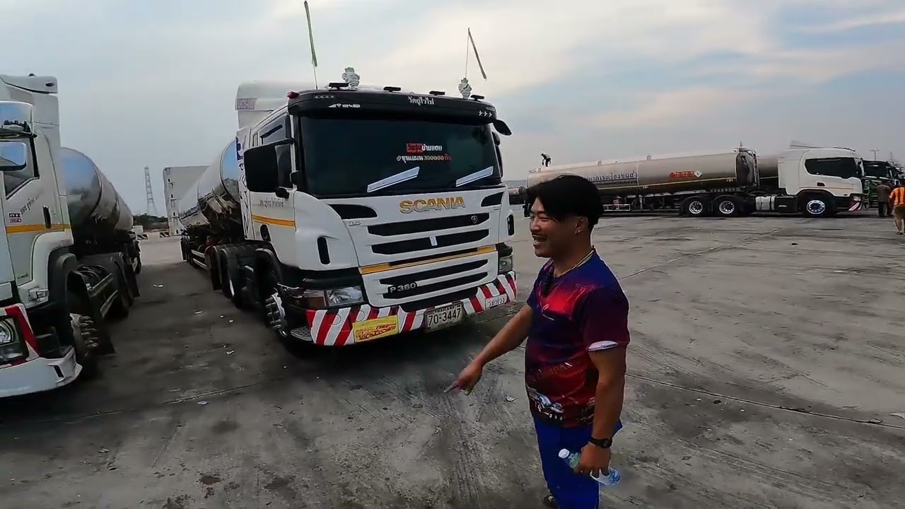 ส่งน้ำมันให้ลาวเวียงจันทน์