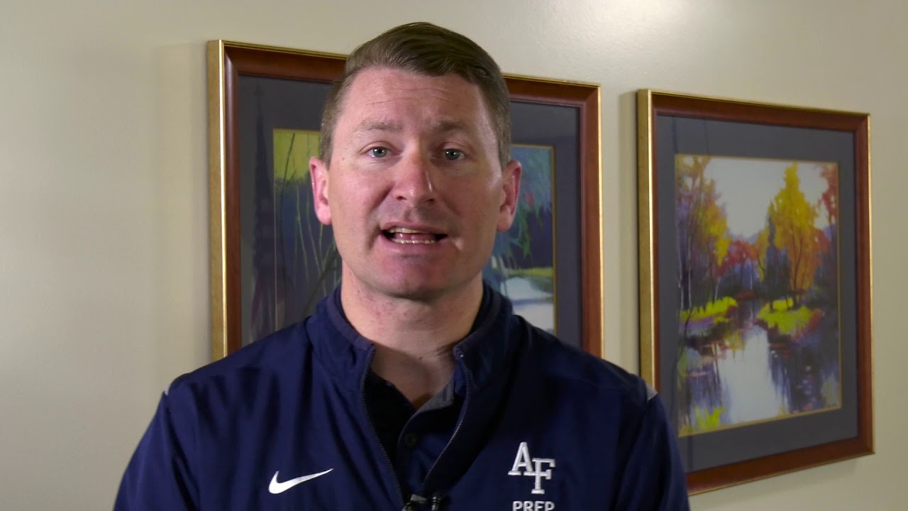 Prep School Football | Head Coach Scott Thiessen
