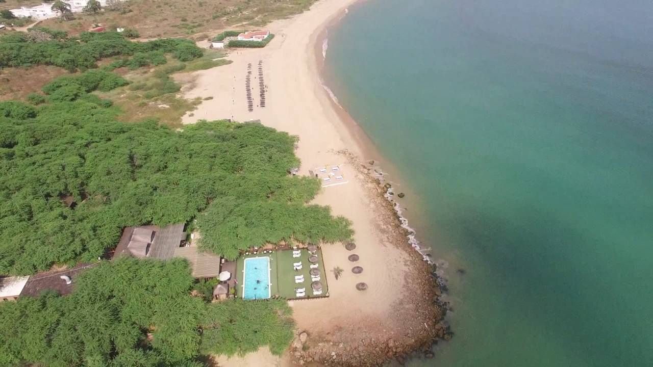 Angola - Praia de Cabo Ledo