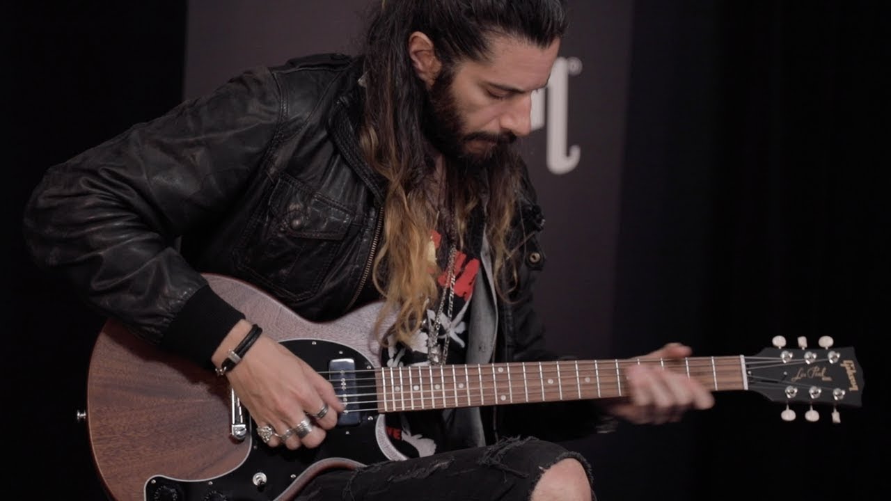 Waxx Demos The Gibson Les Paul Special Tribute DC