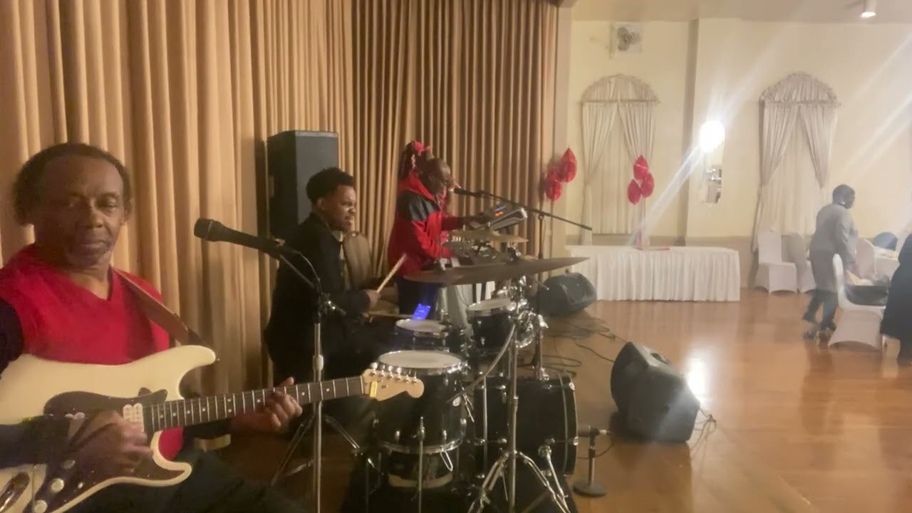 The Real Deal Band Of Youngstown/Ohio Live Birthday Party Performance For Mrs. Joyce Brown 11/22/25