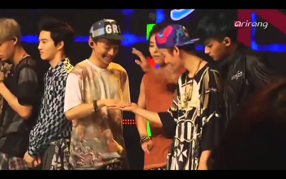 [720p HD] 130813 EXO - Behind Simply K-Pop