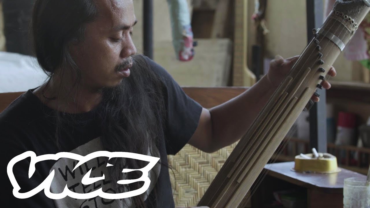 VICE Meets Indonesian Music Duo - Senyawa