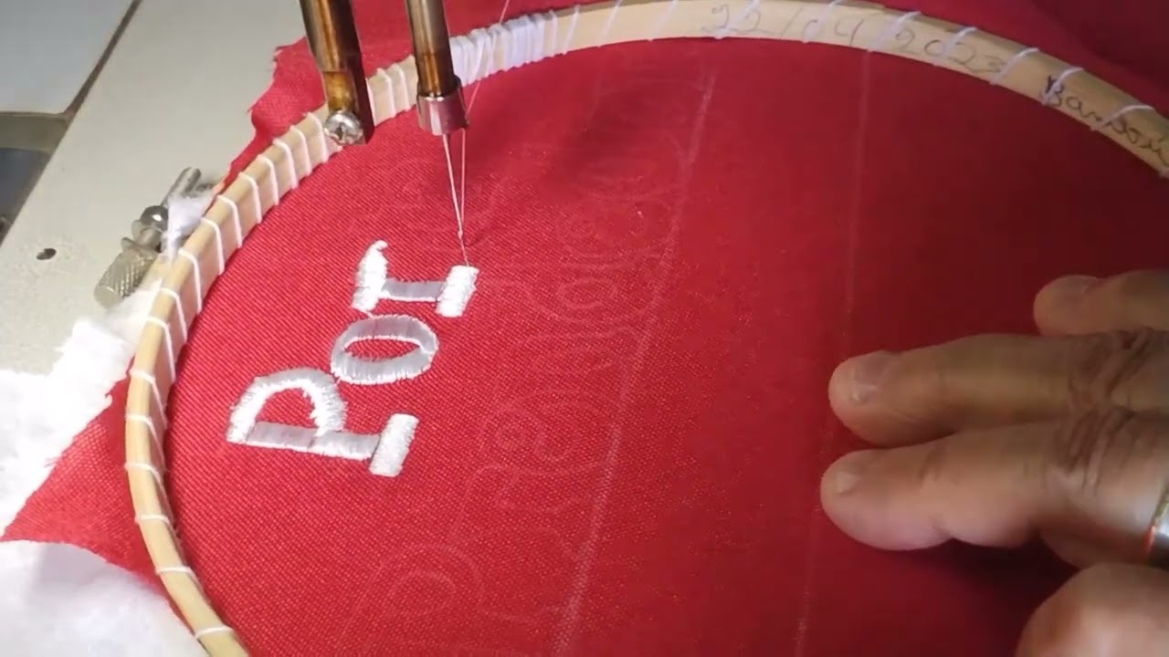 Tenho dificuldades em bordar nomes.preciso treinar muito. 