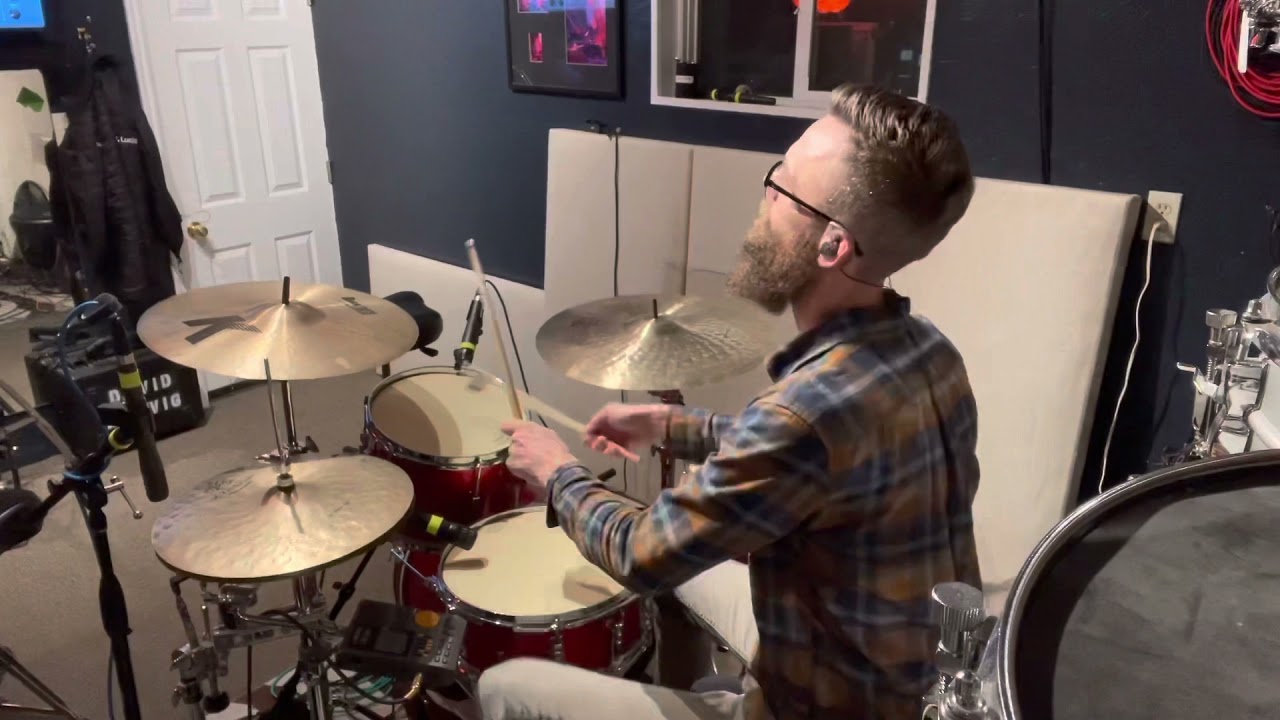 60’s Ludwig Club Date Red Sparkle 12, 14, 20, w/ matching 5x14 Snare (fully mic'd kit)