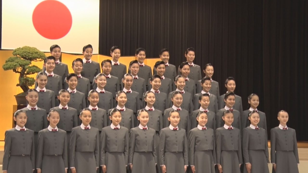 「立派な舞台人に」  宝塚音楽学校で４０人入学