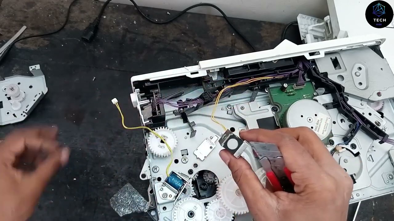 HP laserjet m402dn jam in cartridge area open front door and clear || Paper jam hp printer techhigh