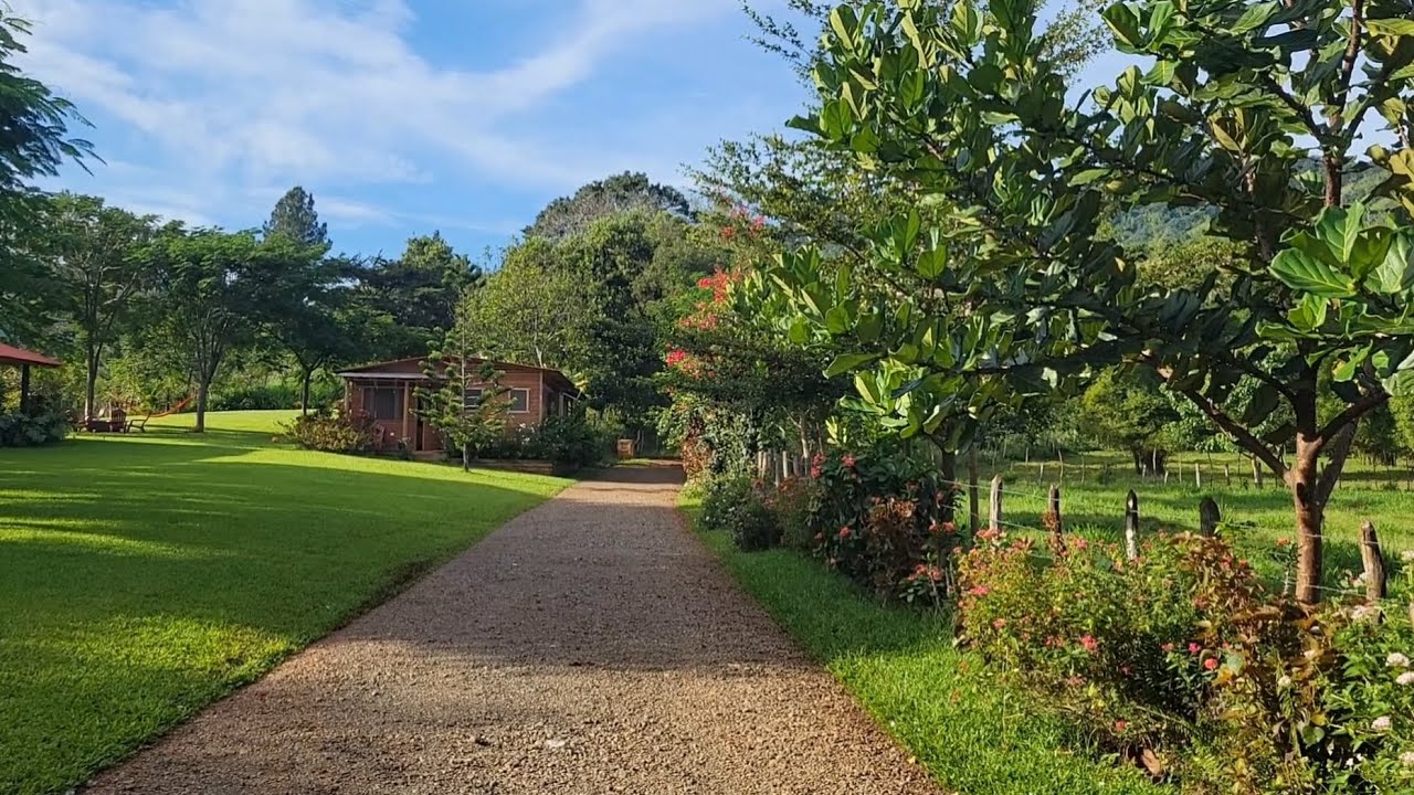 Visitando Hacienda Rio Bonao