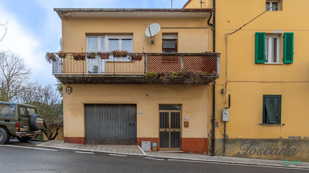 Monterotondo Marittimo, villetta a schiera