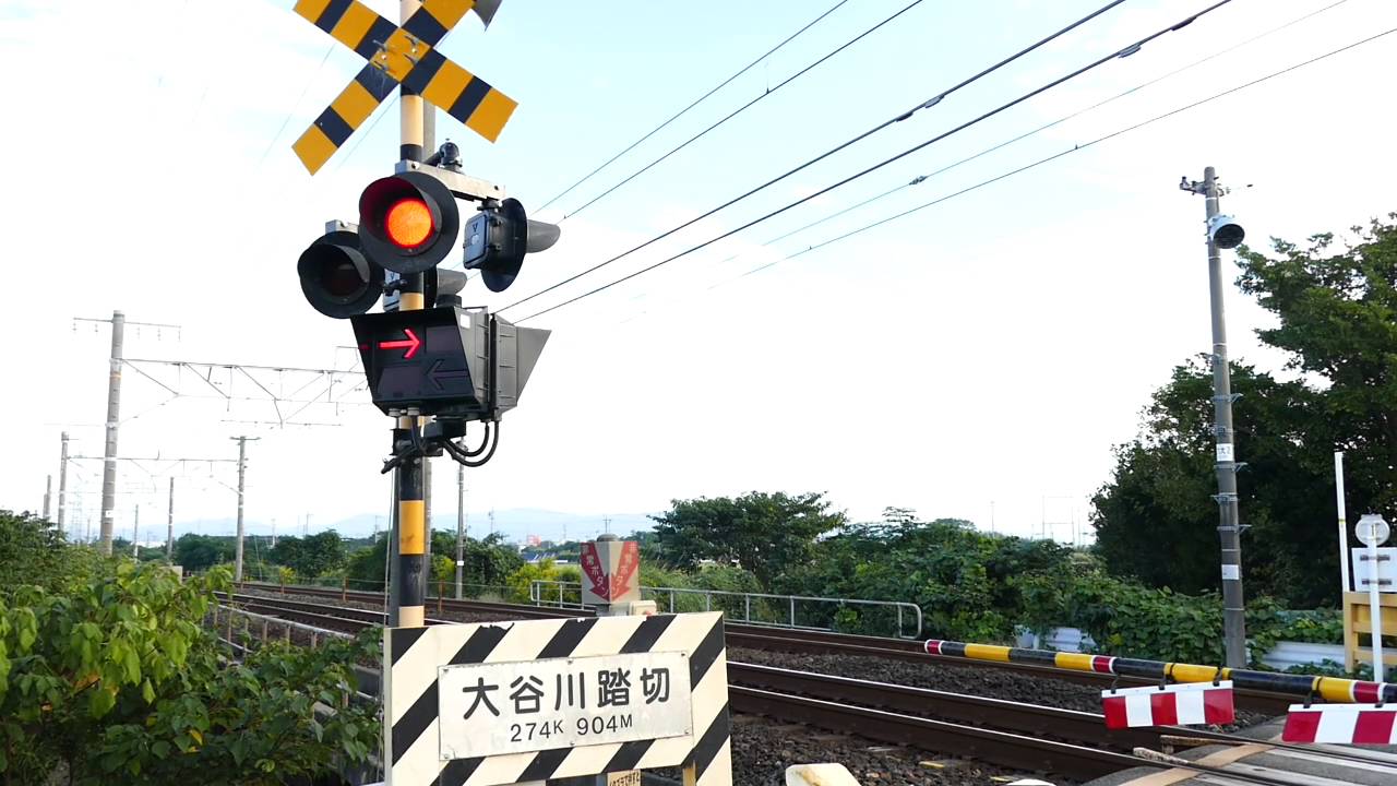 JR東海 大谷川踏切の警報音と上り普通電車 鷲津~新居町