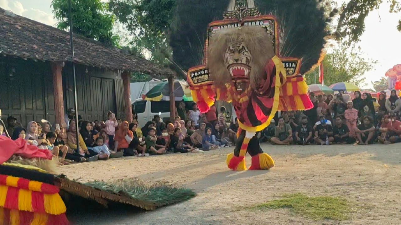 Merinding ❗ Reog Ponorogo Aksi Trengginas Para Pembarong Muda Atraksi Gulung Gulung..