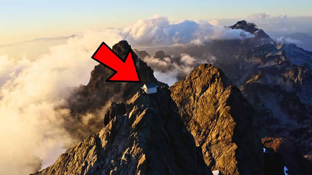 Hiking To The Most Secluded Cabin On Earth || Three Fingers Lookout