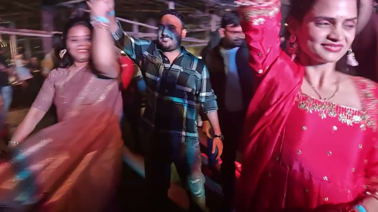 Dancingmode with bhabhi On the ocassion of Bday of nisha saipalace mumbai 