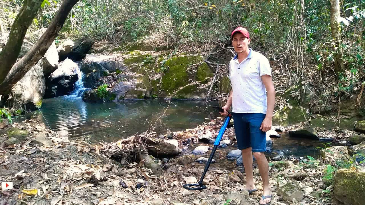 CACHOEIRA DAS COBRAS - DETECTORISMO NA CACHOEIRA #1 - GO FIND 66