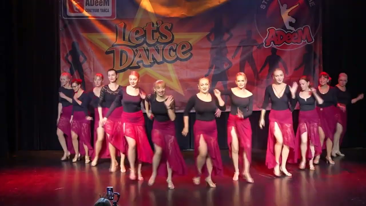 ADeeM Wigilijne Pląsy  2025 Dancing Queens formacja 31+