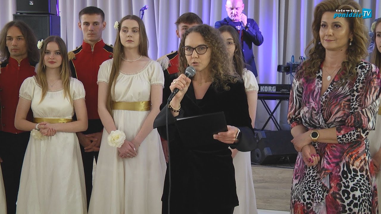 X Zjazd Absolwentów I LO w Busku-Zdroju, BAL ABSOLWENTÓW - cześć oficjalna, Polonez