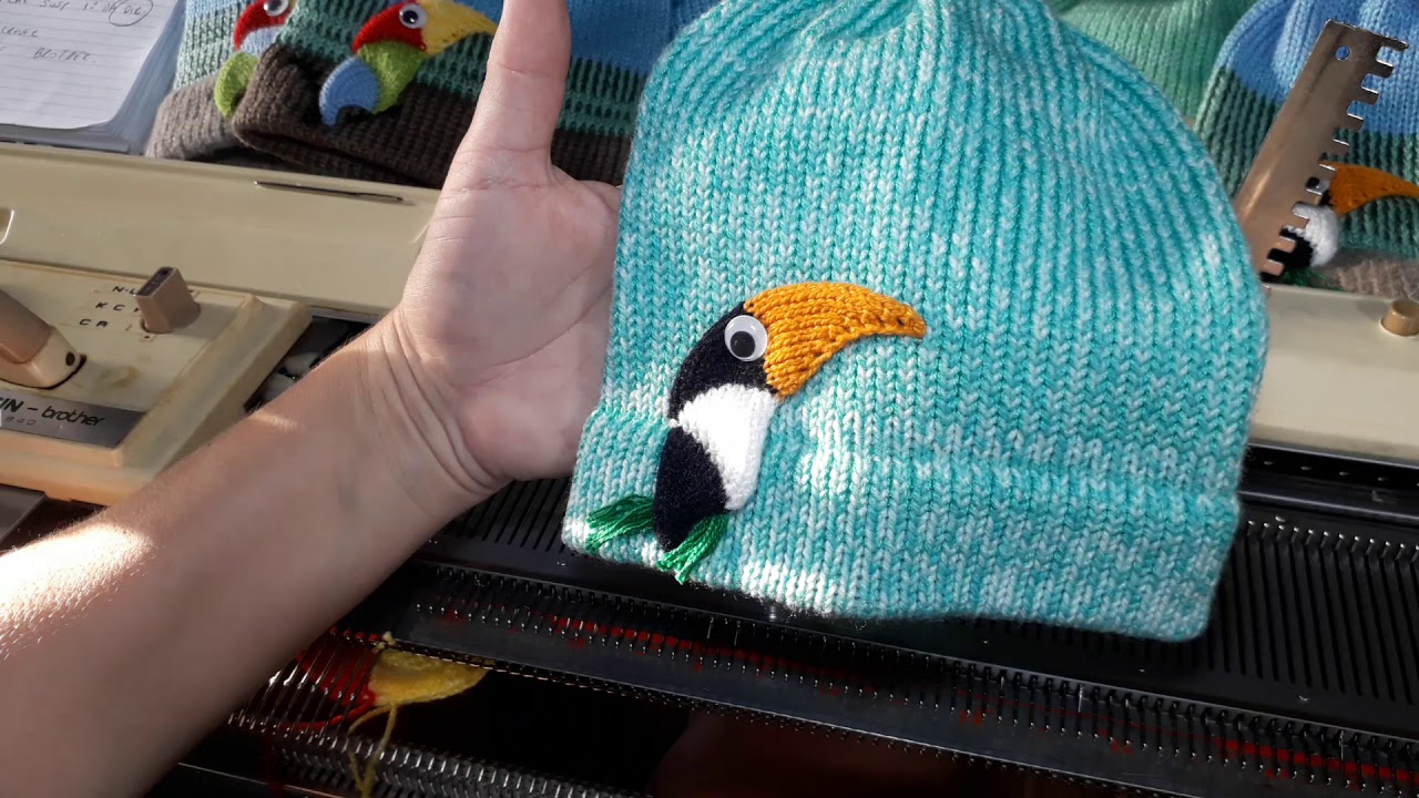 Como fazer TOUCA para menino detalhe de Tucano !!