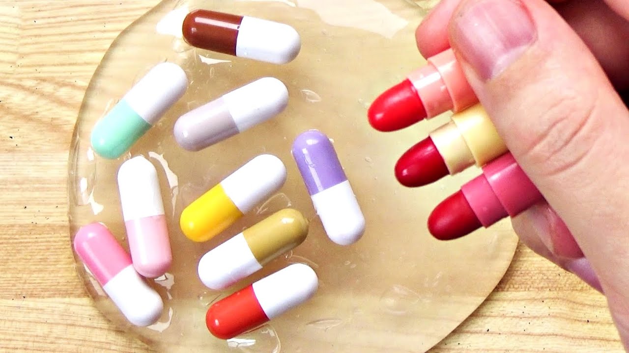 Slime Coloring with Makeup! Mixing Capsule Lipstick, Highlighter + Mirror Powder into Clear Slime!