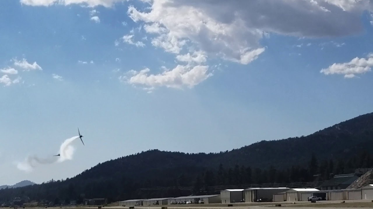 WW2 Fighters High Speed Flyby