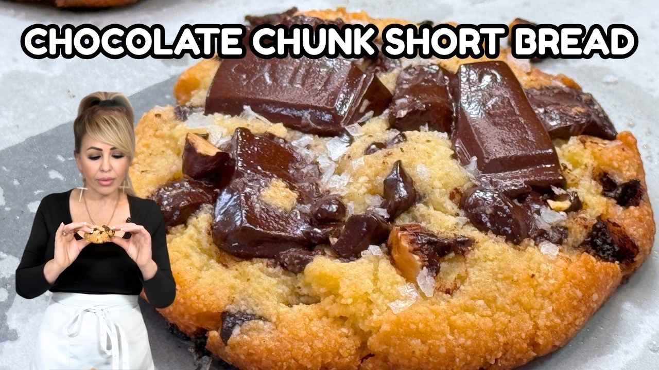 KETO CHOCOLATE CHUNK SHORT BREAD COOKIES