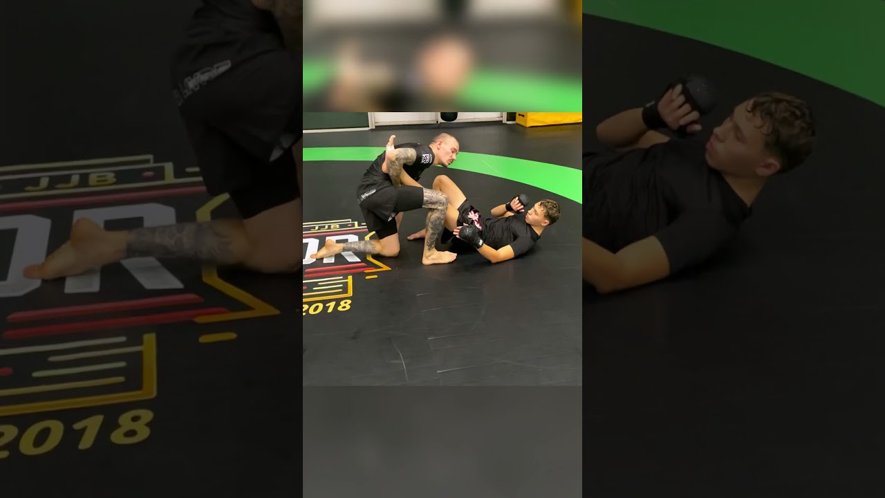 Comment bien finaliser en cl&eacute; de cheville #espritmma #mma #jjb #lutalivre