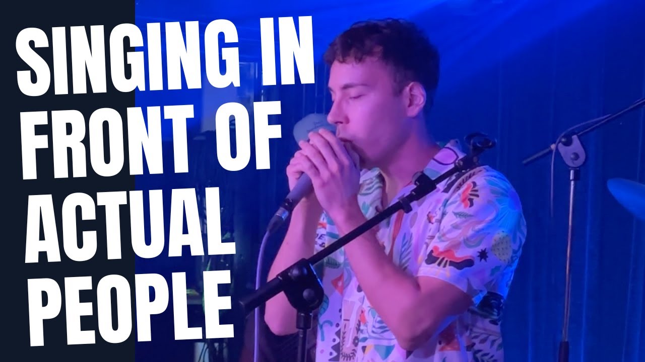 Singing on a stage for the first time - Radiohead - Creep