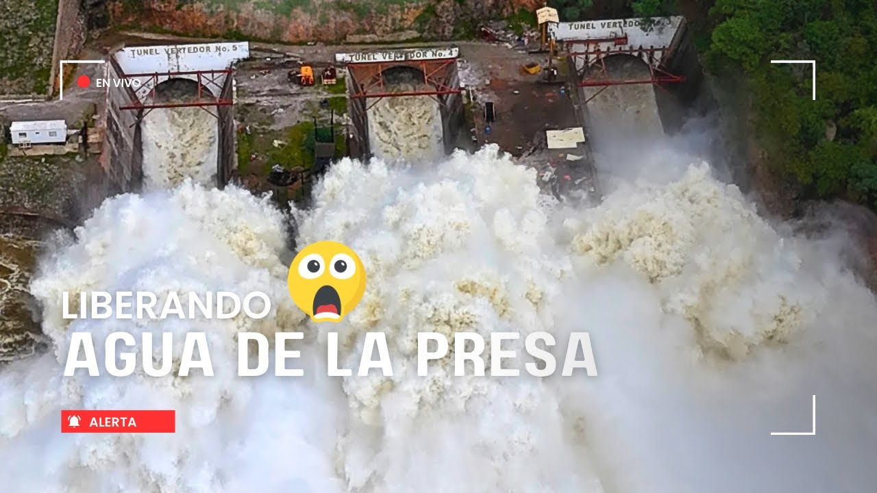 Así abren los vertederos de las presas cuando se llenan!! #infiernillo 😱