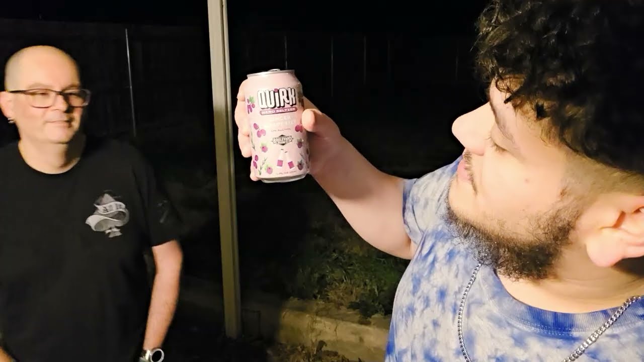 Обзор газированного напитка Quirk Ginger Grape Fizz Hard Seltzer