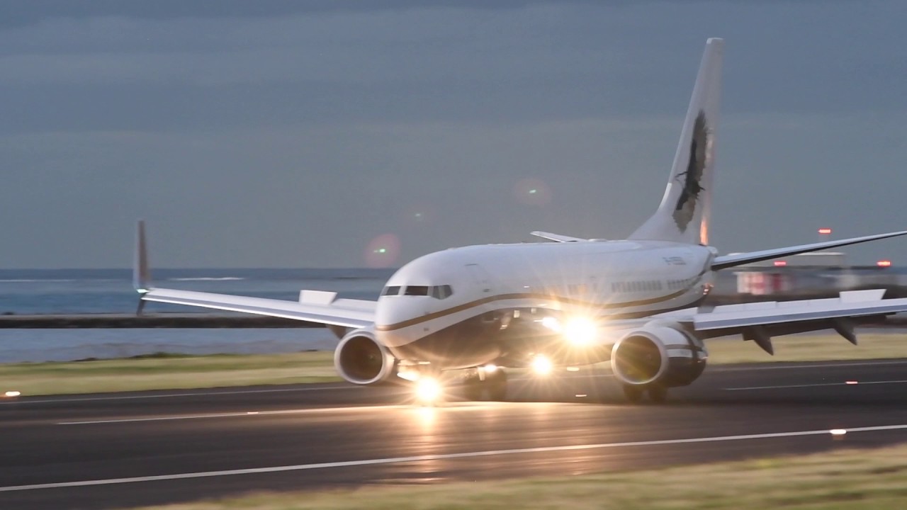 Boeing 737-79V(BBJ) (B-09590) - (22/06/17)