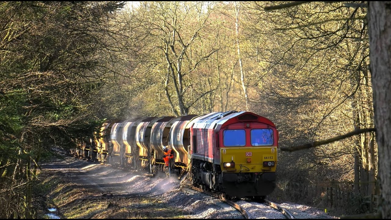Class 66s No 66152 and No 66004 arrive at Grosmont on Moors Railway