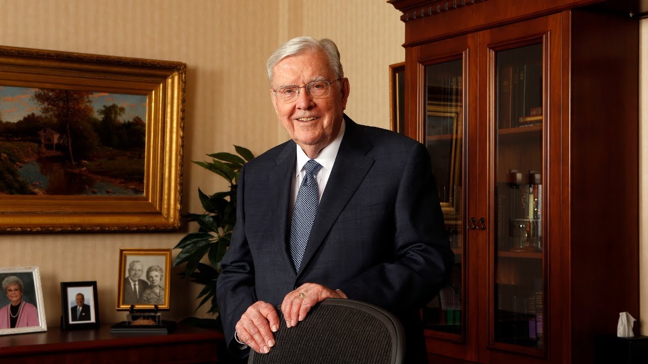 Funeral del presidente M. Russell Ballard