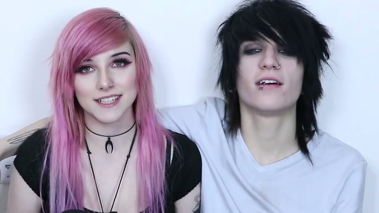 Johnnie Guilbert: Reacting To My Girlfriends Mean/Gross Instagram Comments (Re-upload)