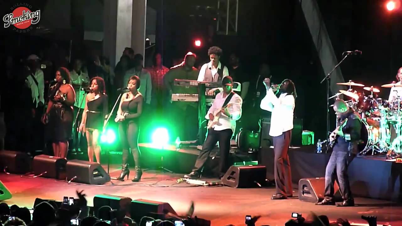 Buju Banton Performing 