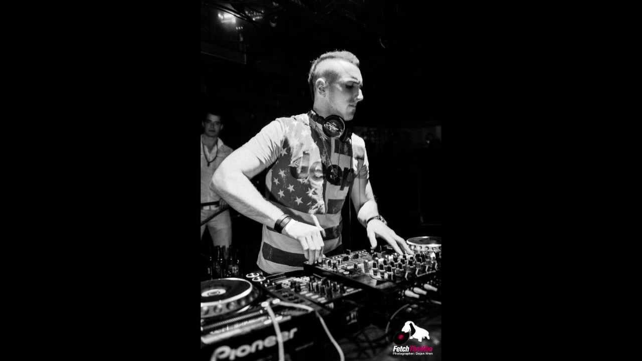 DJ Gumja live at NYE 2013, Ambasada Gavioli, Izola, SLO (31.12.2012) full set