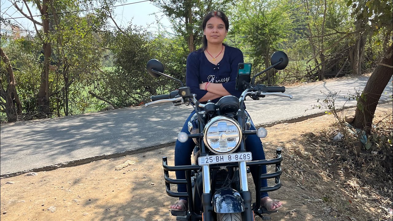 Royal Enfield and shopping 🛍️ #Holi#shopping #couple 
