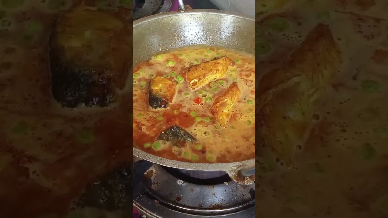 নিজের গাছের ফ্রেশ টমেটো দিয়ে কাতলা মাছ ভুনা করলাম।।