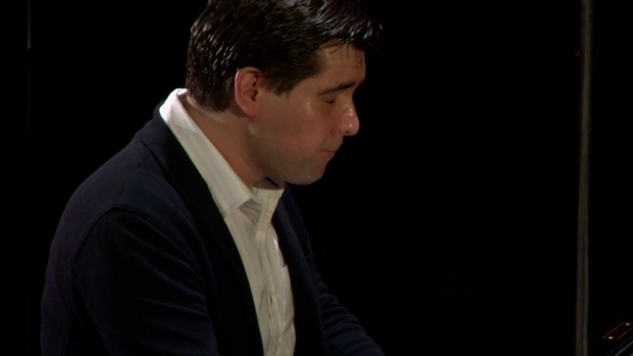 Domenico Scarlatti : Sonate en mi bémol majeur K 193 (Vadym Kholodenko)