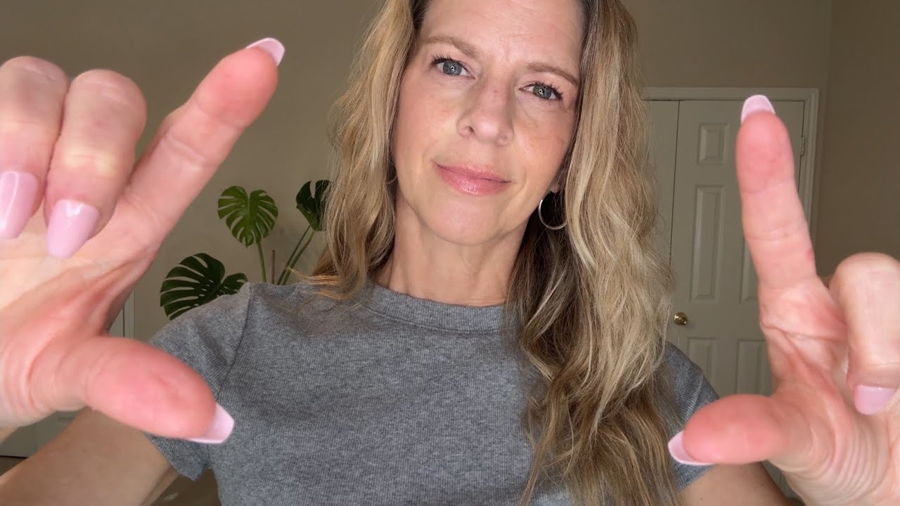 ASMR Whispers - Skin Sounds - Hand Movements